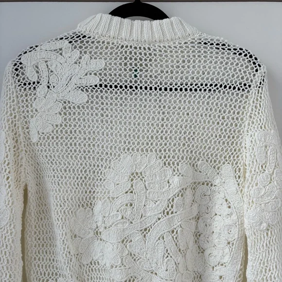 FARM Rio White Sweater - Picture 8 of 16